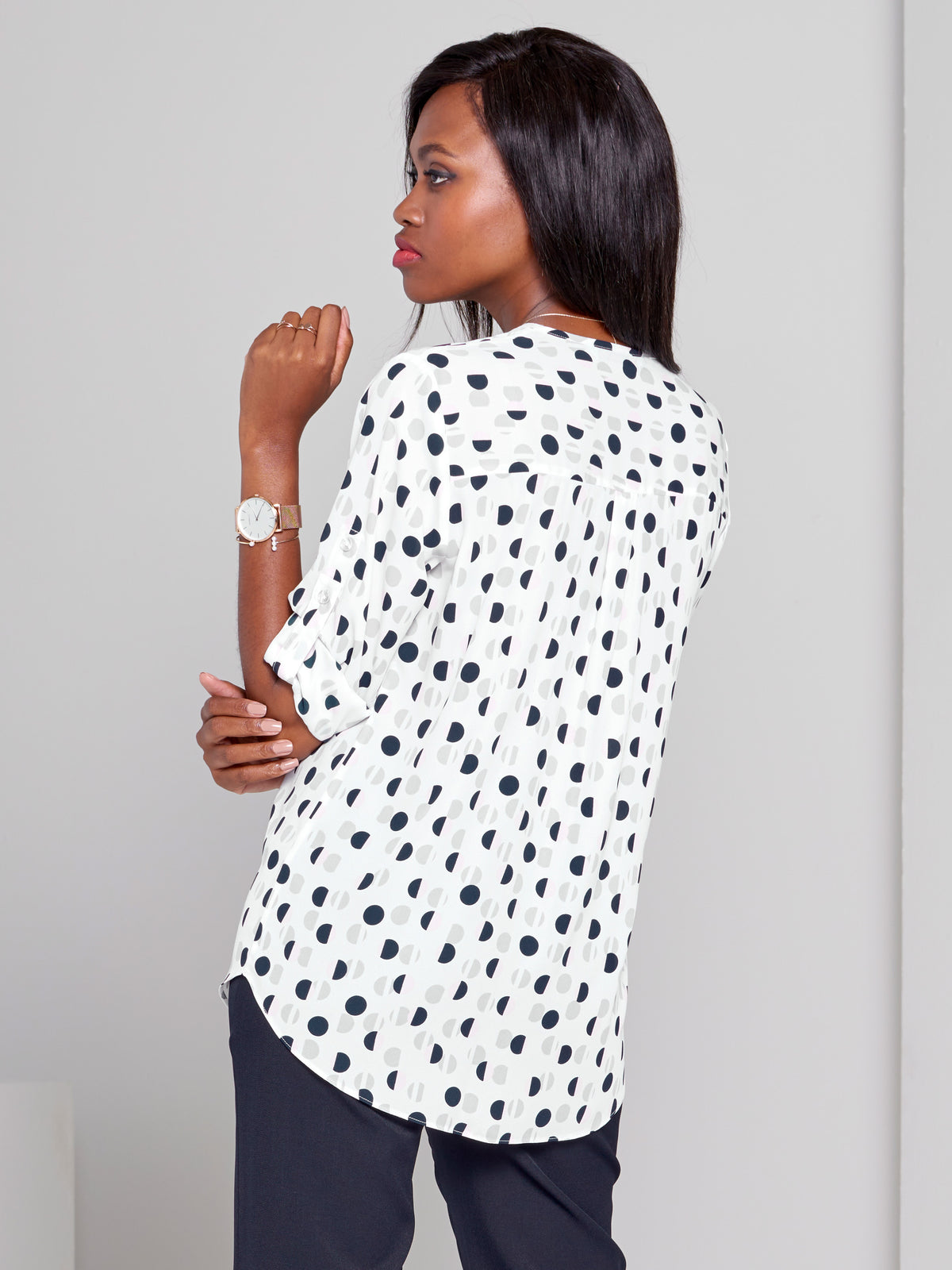 Eclipse fabric shown on a similar Imagemakers blouse – Evelyn Imagemakers Sale colour reference