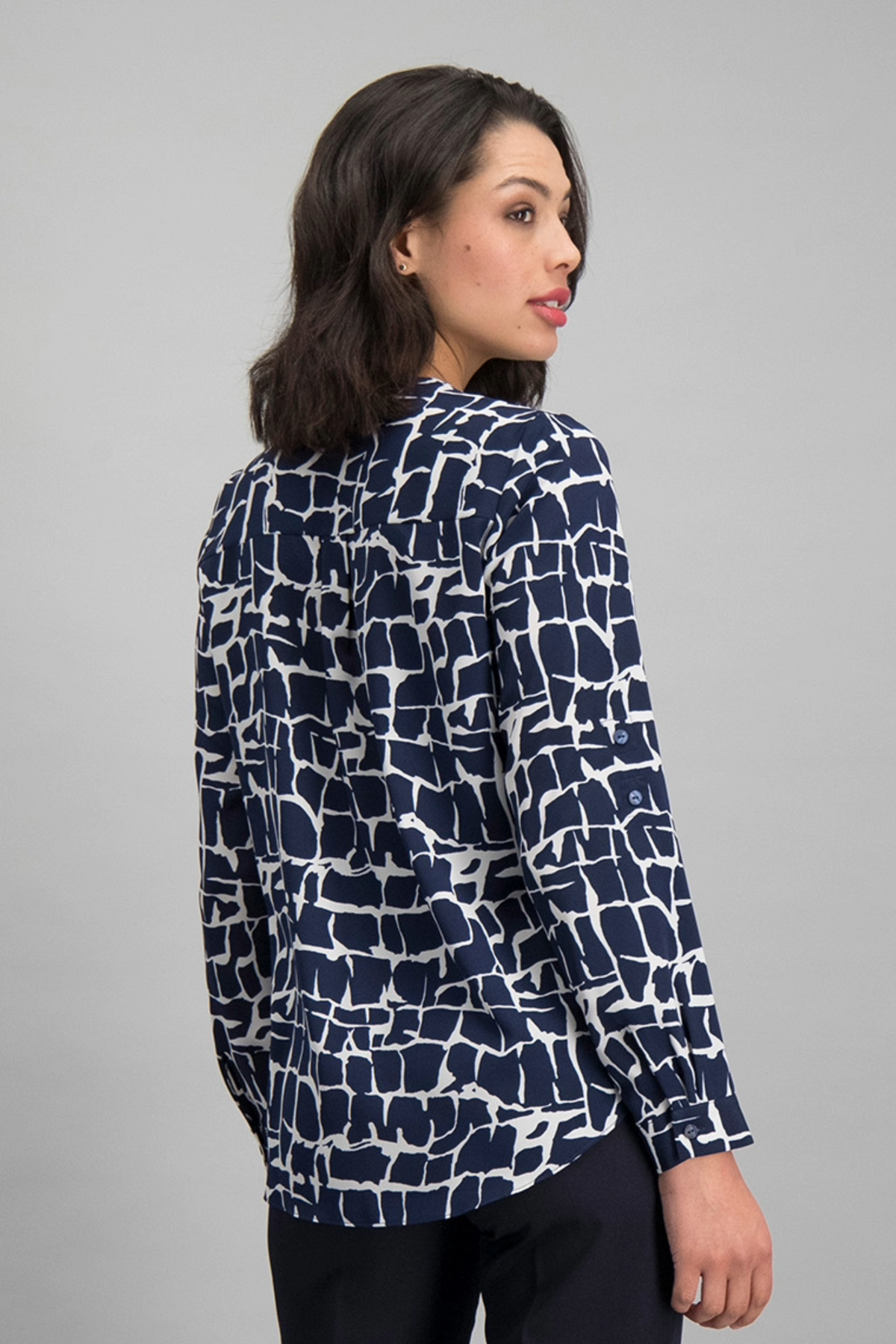 Relaxed Fit V Neck Zip Blouse - Navy / White