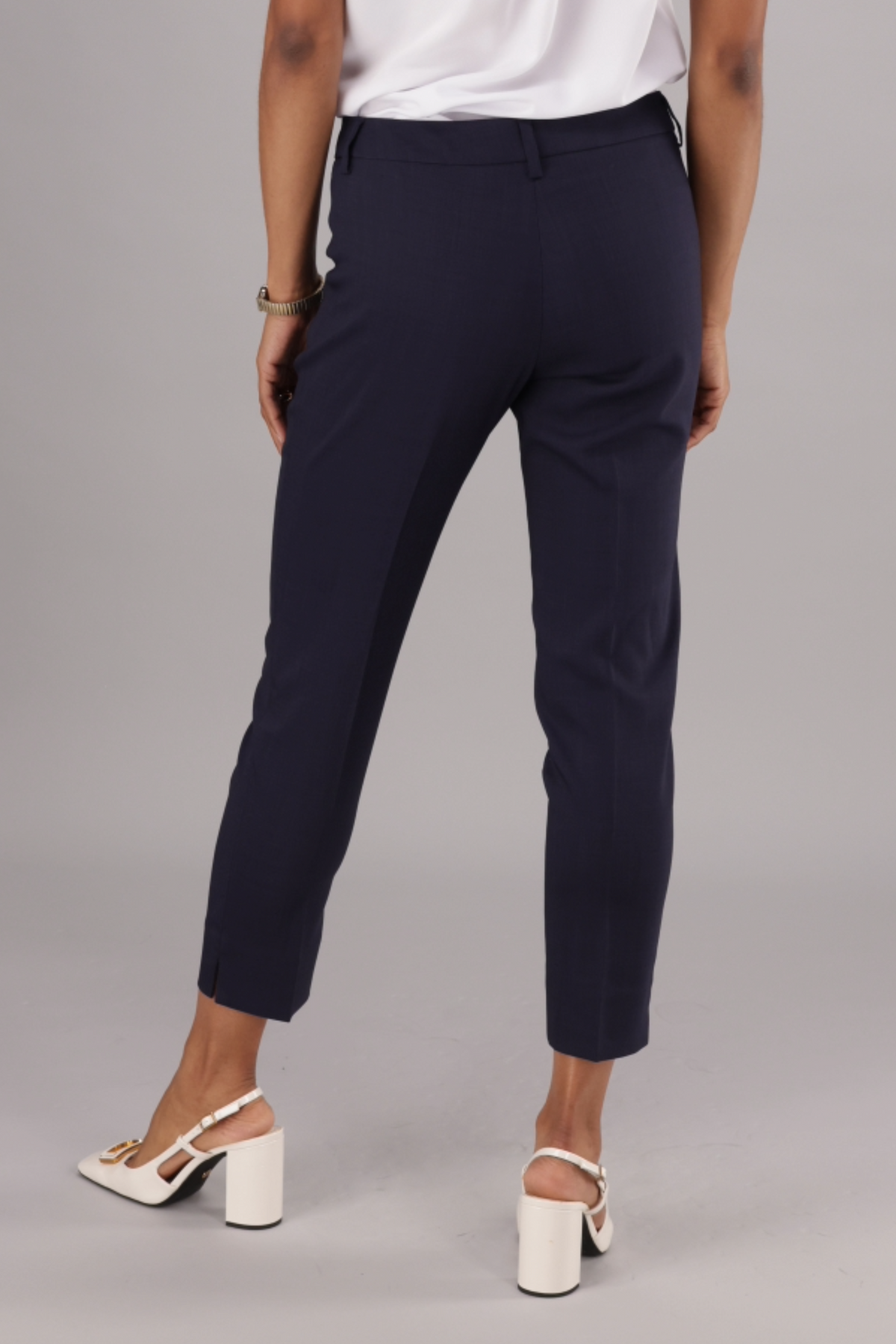 Women’s Navy Cropped Fitted Stretch Pants from ImNow