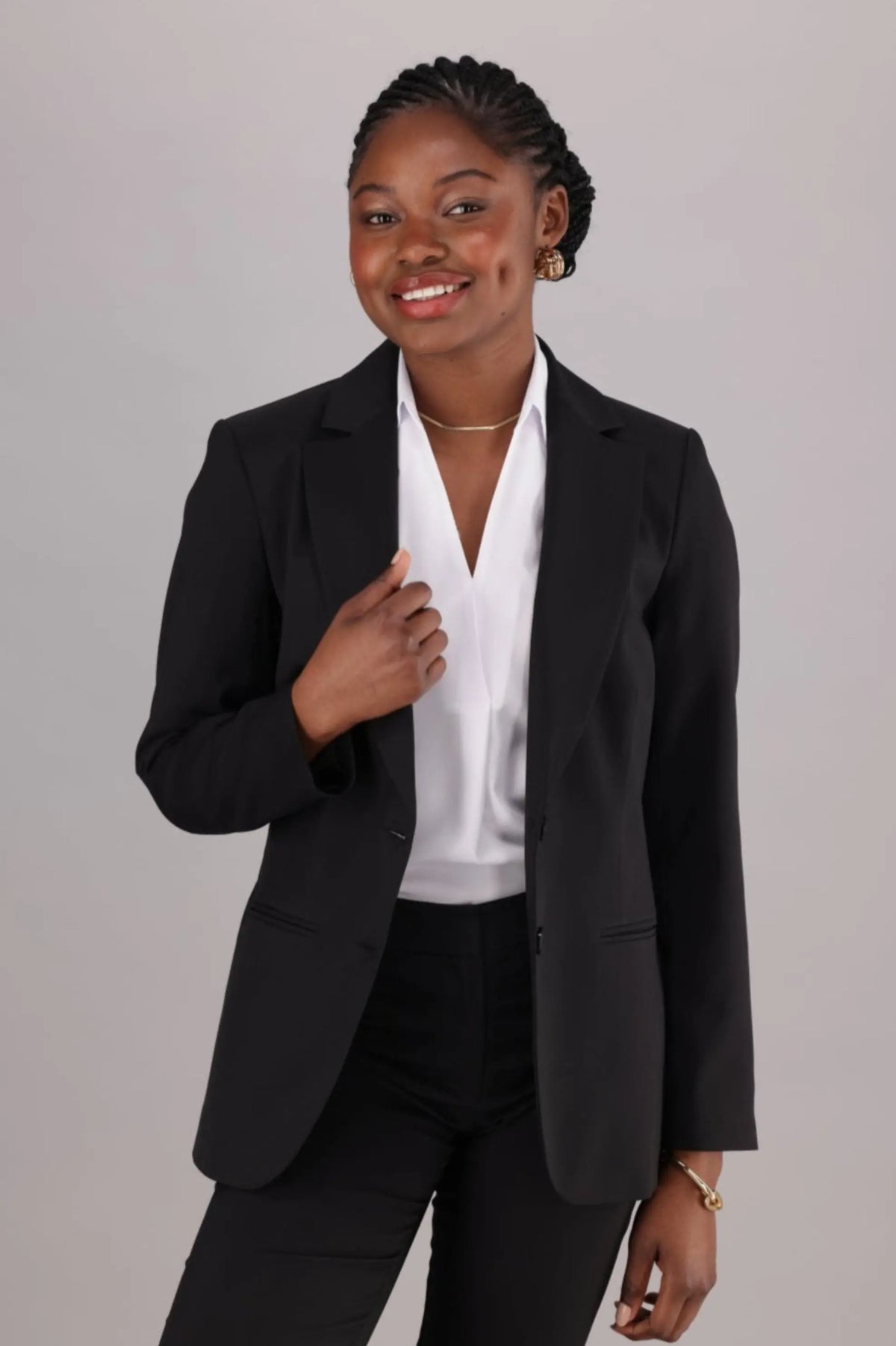 Women's tailored blazer – classic fit, perfect for office wear