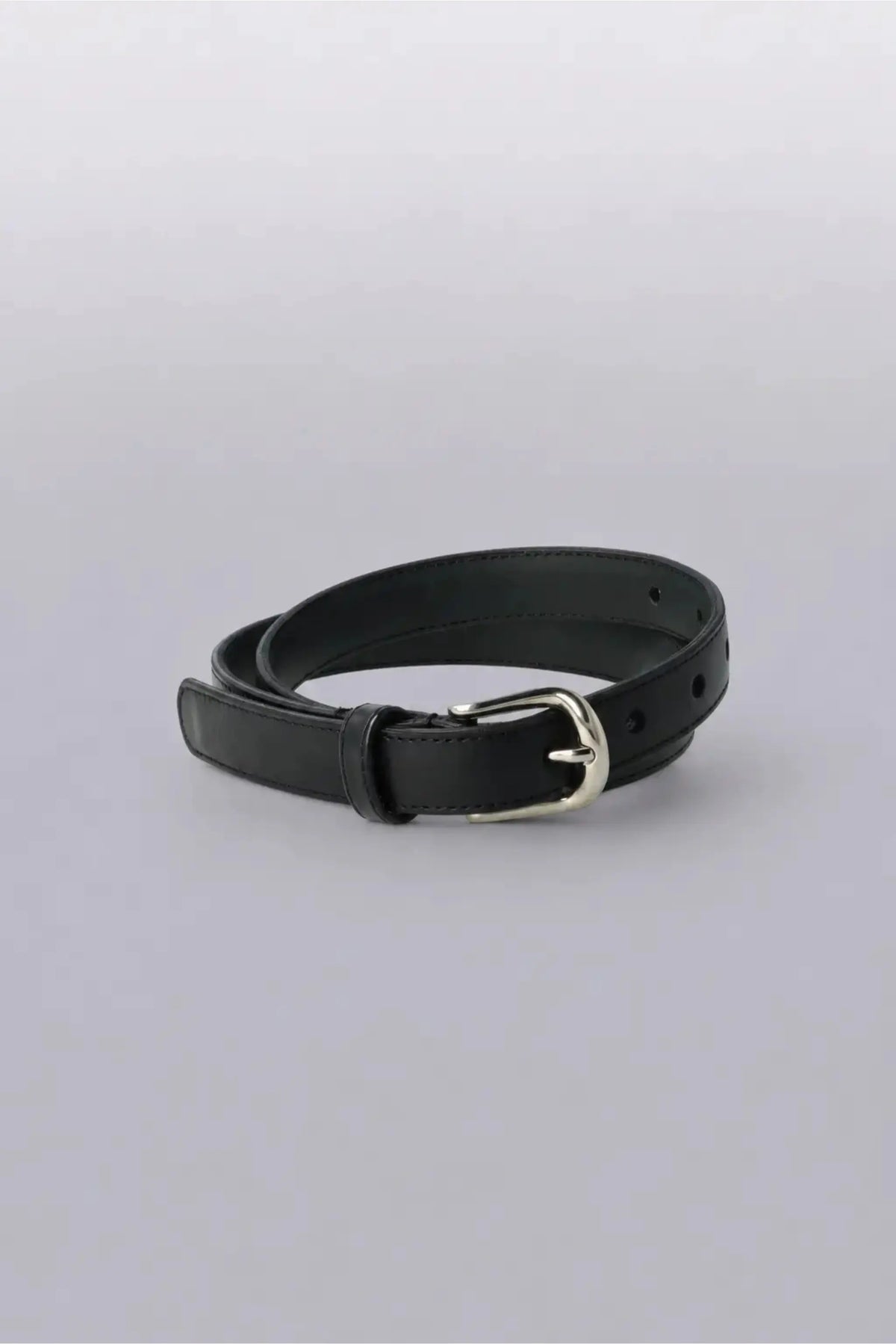 Classic black leather belt for women with a sleek, timeless design perfect for workwear and everyday styling.
