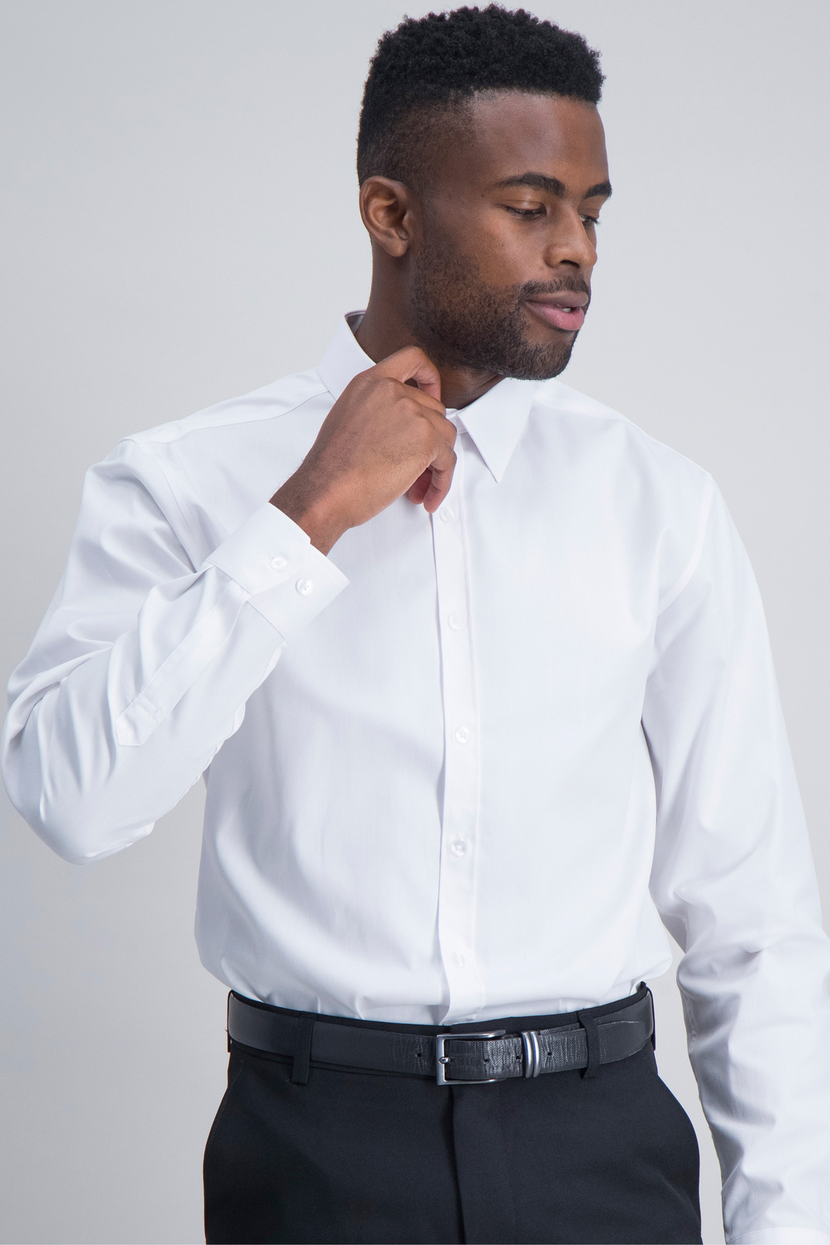 Formal Mens Cotton Rich White shirt with Structured Collar and buttons by ImNow. 