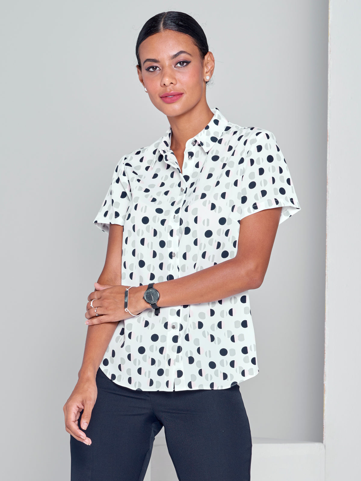 Carrie classic buttoned shirt - white print