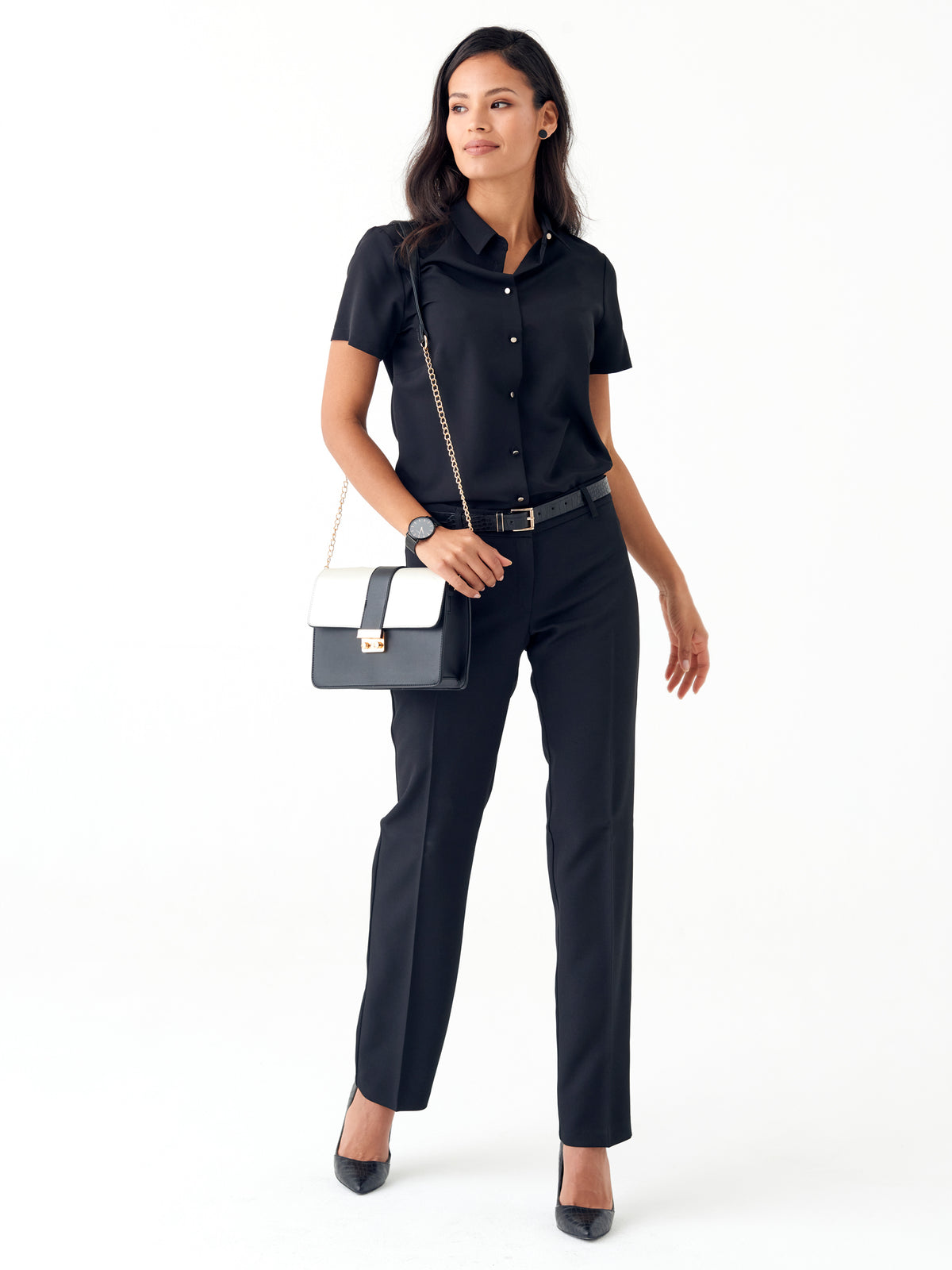 Carrie classic buttoned shirt - black