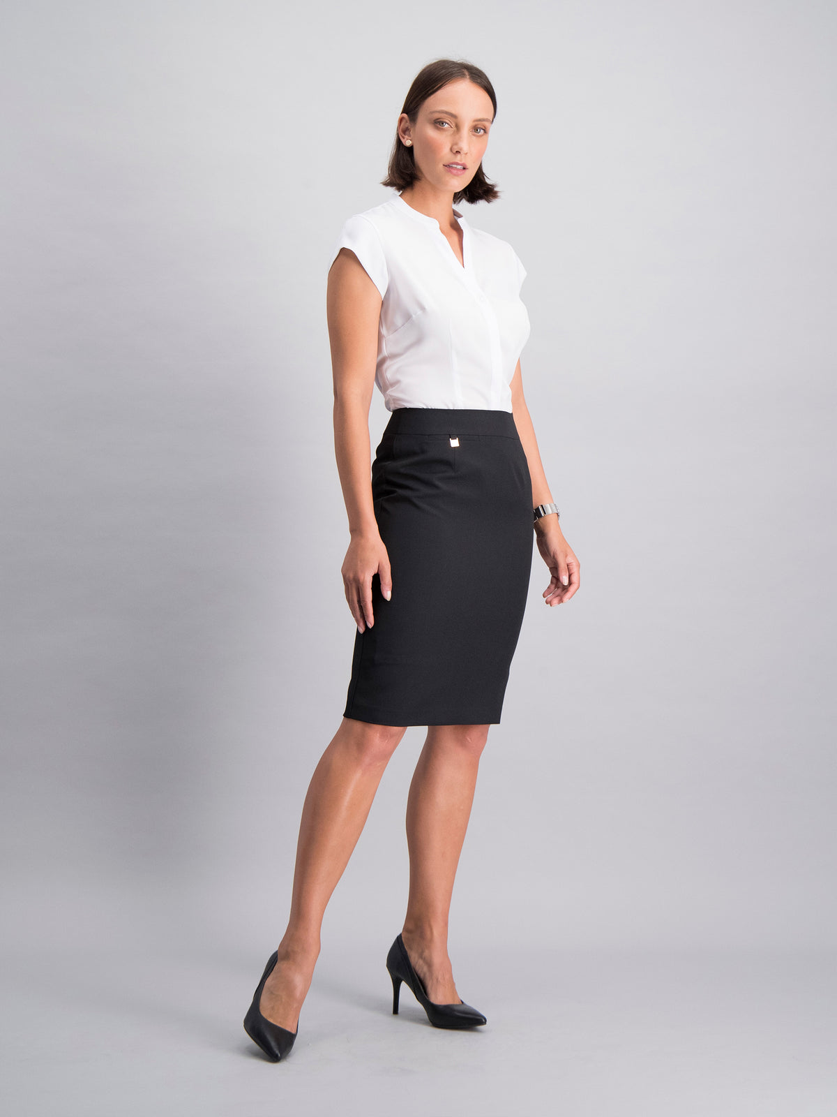 Sizani knee length skirt - black